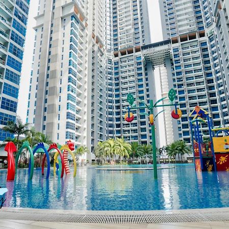 Апартаменты Atlantis 8-12Pax/Netflix/Video Game/5Min To Jonker Малакка Экстерьер фото